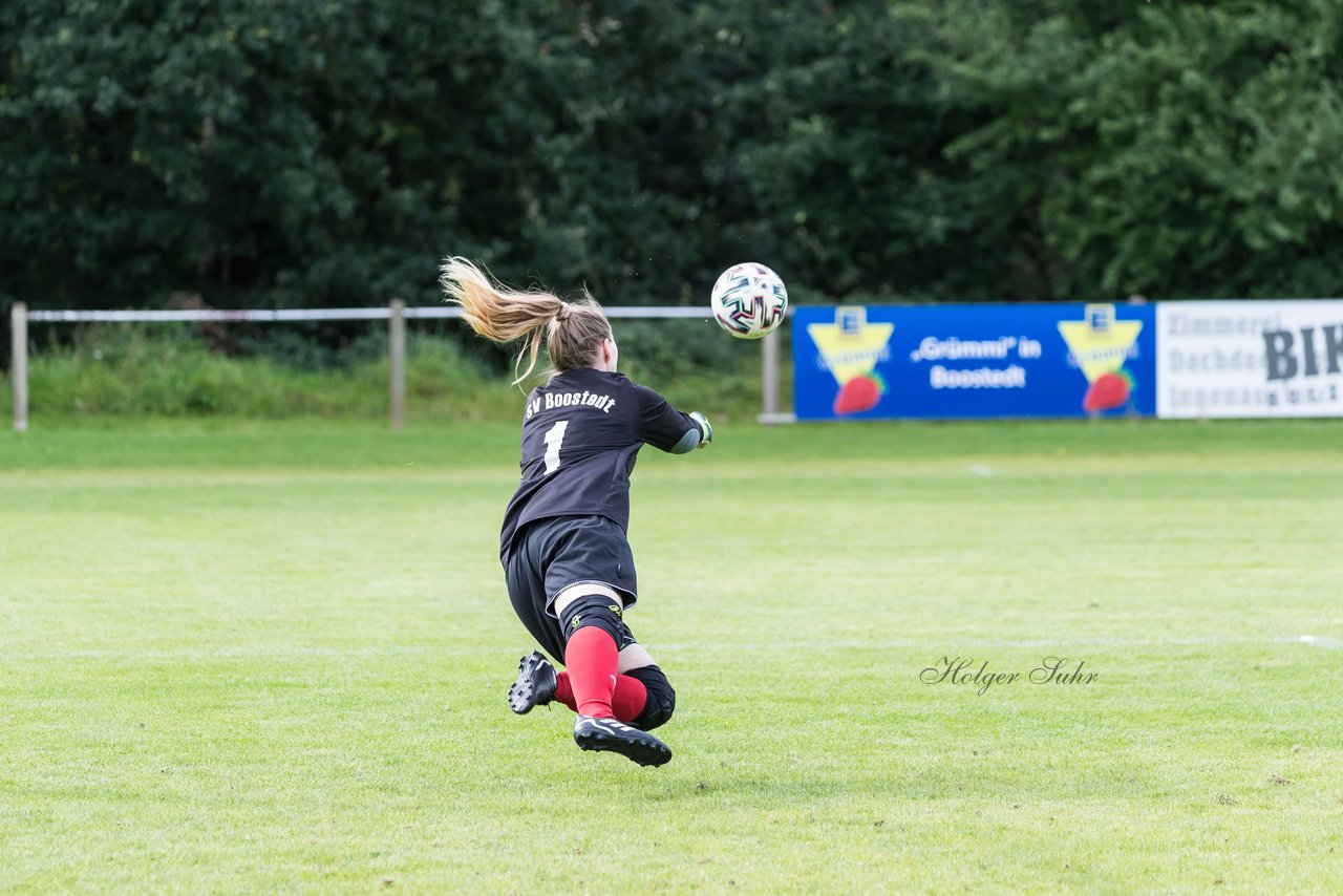 Bild 348 - F SV Boostedt - SV Fortuna St. Juergen : Ergebnis: 2:1